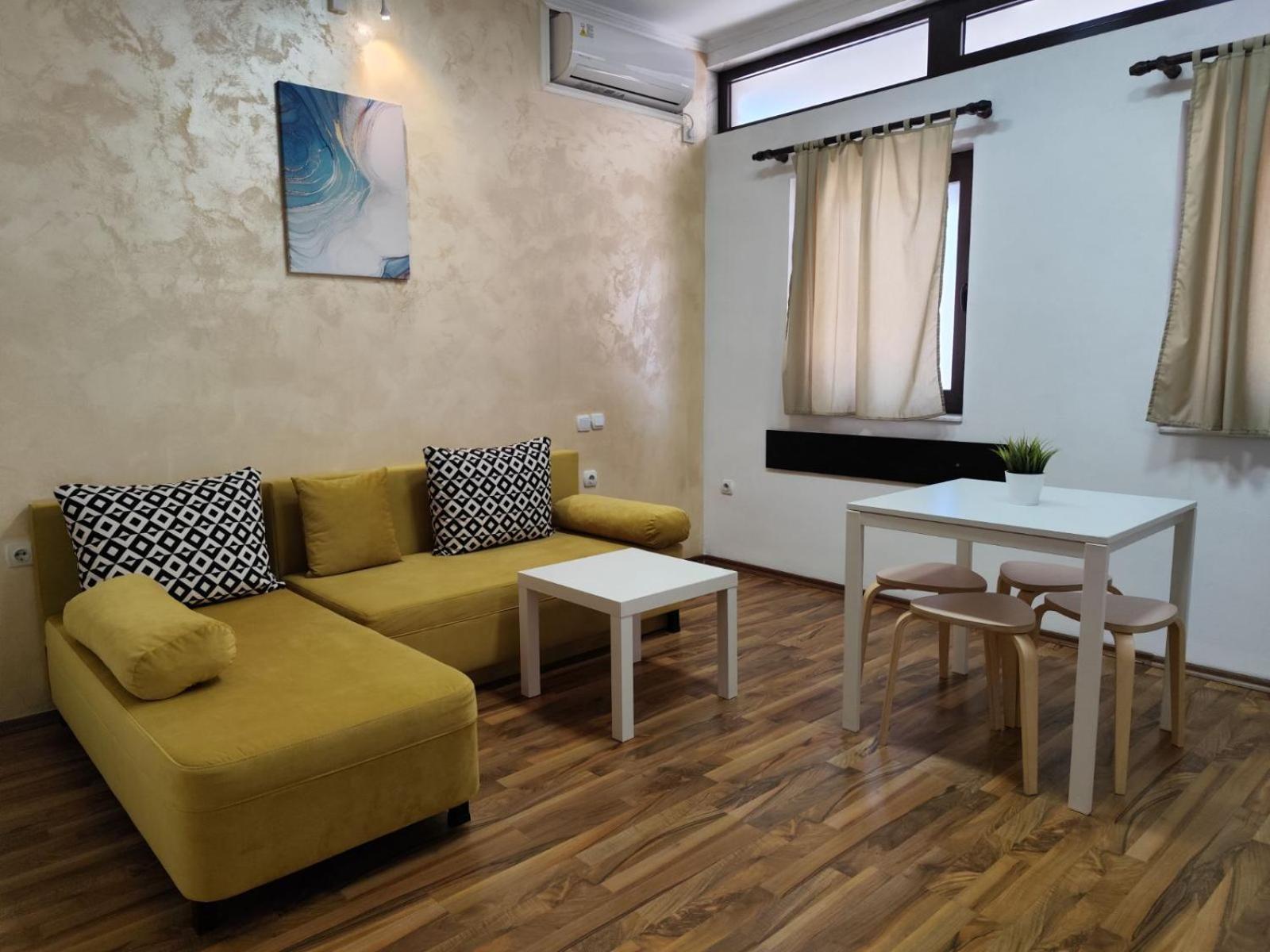 Fiori Apartment Gevgelija Bagian luar foto